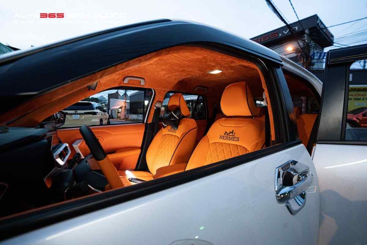 30+ Mẫu Bọc Ghế Da Ô Tô Đẹp Nhất 2026 Tại Auto365 Bình Dương - Auto365 Bình Dương Cabin ô tô trở nên sang trọng và khí chất gấp bội với gói bọc full nội thất