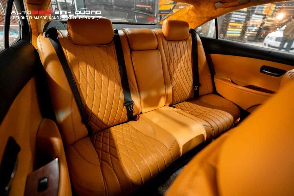 30+ Mẫu Bọc Ghế Da Ô Tô Đẹp Nhất 2026 Tại Auto365 Bình Dương - Auto365 Bình Dương Bề mặt ghế da với từng đường vân được thiết kế riêng theo sở thích chủ xe