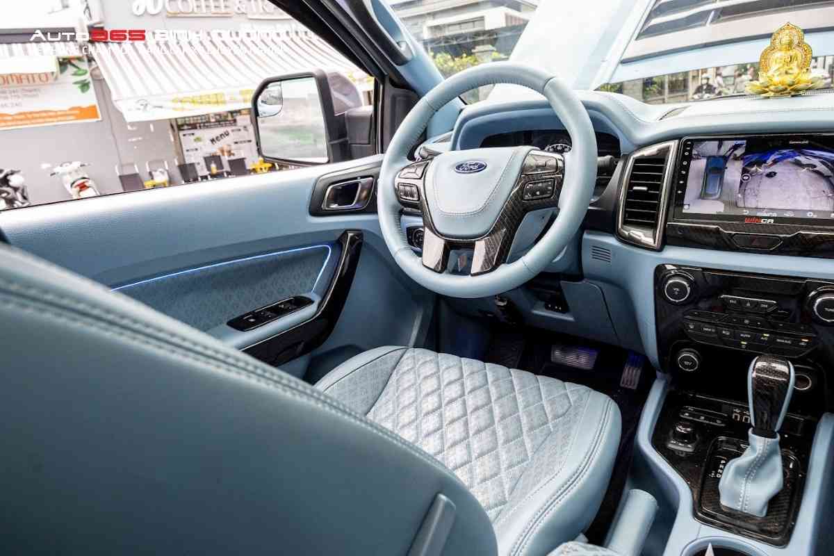 30+ Mẫu Bọc Ghế Da Ô Tô Đẹp Nhất 2026 Tại Auto365 Bình Dương - Auto365 Bình Dương Kèm theo đó là bọc da cho vô lăng êm tay, trải nghiệm lái xe tốt hơn