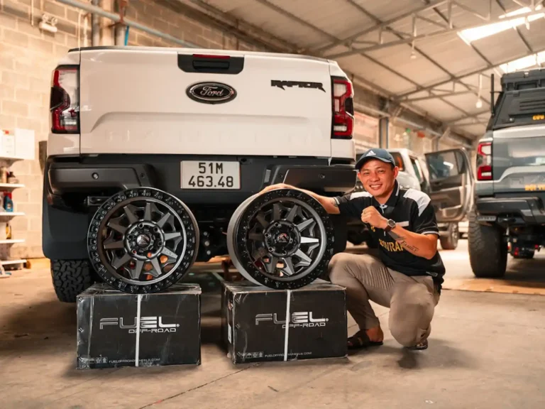 Cực Cháy Những Ngày Đầu Tuần: “Siêu Bán Tải” Ford Raptor Lột Xác Cùng Dàn Chân Mâm Fuel Đỉnh Cao