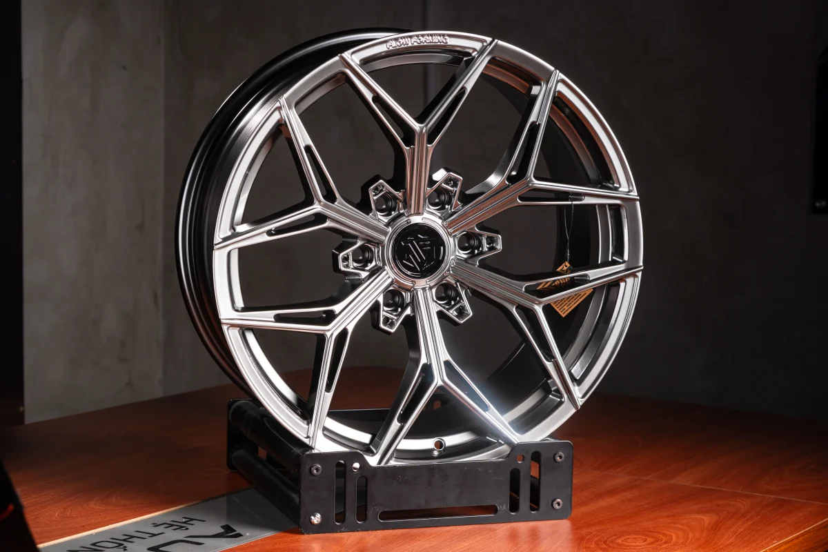 Mâm Oasis 20inch ET15 SHEIK T2 HYPER BLACK